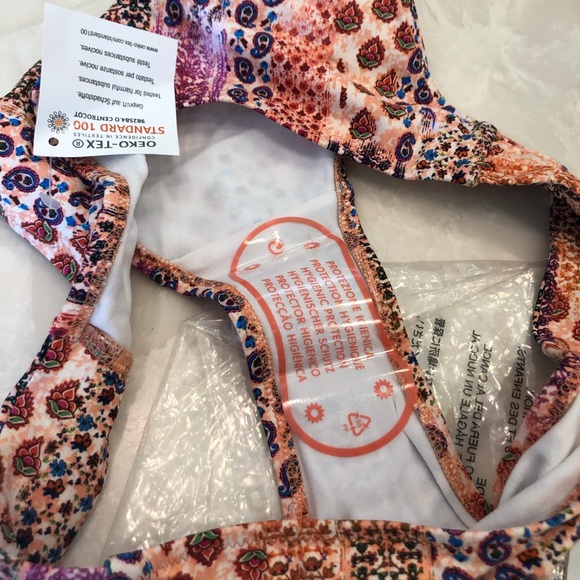 Victoria’s Secret bikini bottoms NWT, Size 6 - Picture 8 of 9